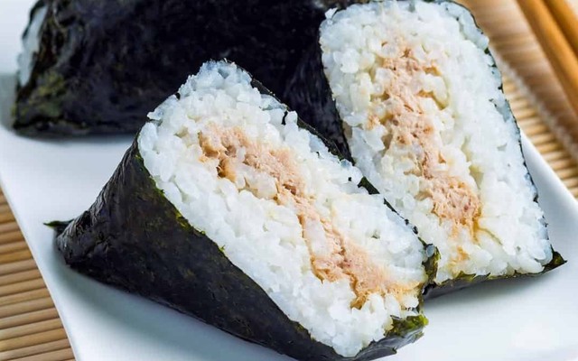 Umai - Onigiri & Coffee - Duy Tân