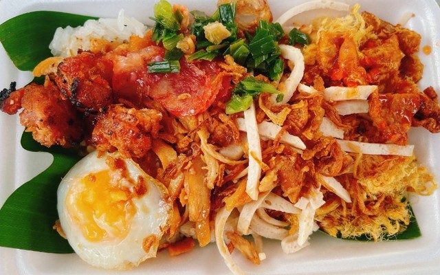 Xôi Gà Hải Quỳnh - Phạm Văn Thuận