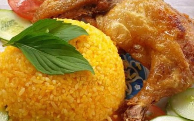 Cơm Gà Xối Mỡ Bin Tin - Cơm - Phan Đăng Lưu