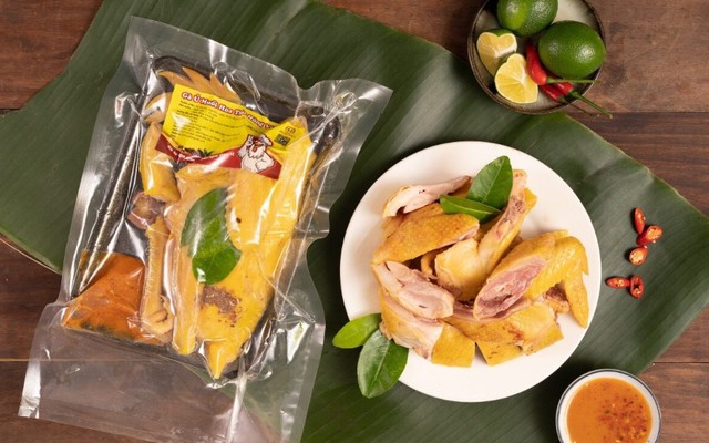 A.E Food - Gà Ủ Muối Hoa Tiêu & Chân Gà Ủ Muối Hoa Tiêu - Hoa Bằng
