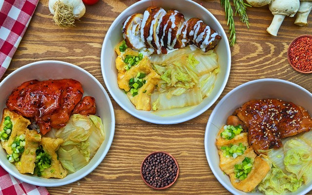 Cơm Gà, Cơm Văn Phòng - Tiệm Ăn Trong Hẻm - Bùi Xương Trạch