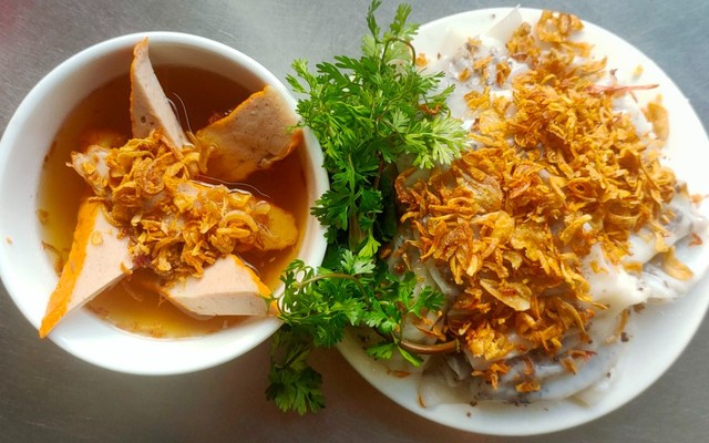 Bánh Cuốn Nóng Nguyên Phương - Khương Trung