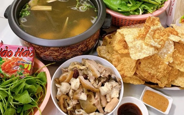 Lẩu Bò Trung Tới - 74 Tân Hoà Đông (CN2)