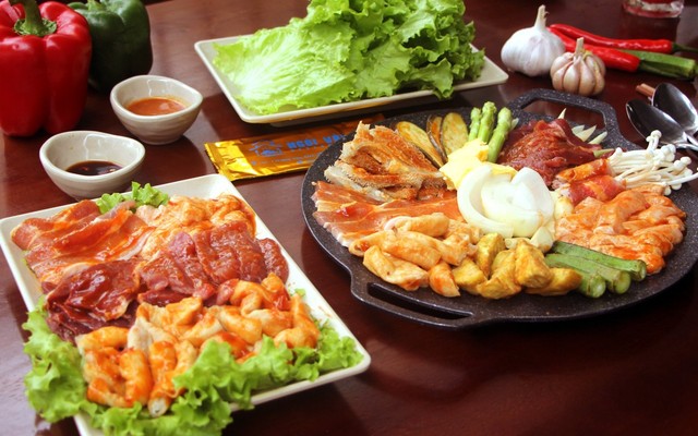 Ngói Vàng Vua Bò Tươi - An Phú Shop Villa