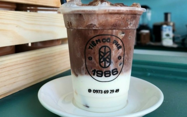 Tiệm Cà Phê 1986 - Cafe, Sinh Tố & Ăn Vặt - Đường D5