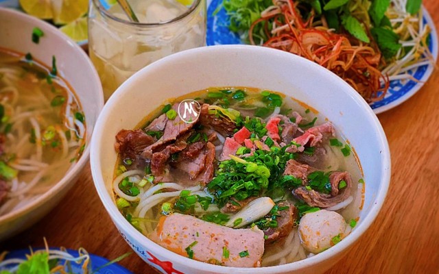 Quán O Na - Bún Bò Huế - 390 Nguyễn Xí