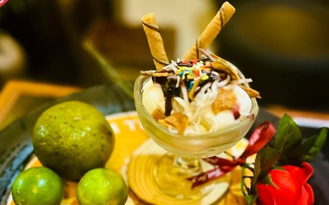 NAM HOA CÀ PHÊ & TRÀ SỮA