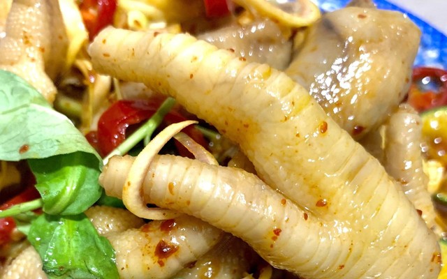 Bếp Mẹ Ú - Chân Gà - Đường 3B