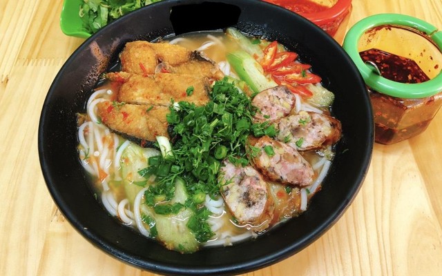 Bún Cá Cay - Thằng Bờm Quán - Dương Văn Bé