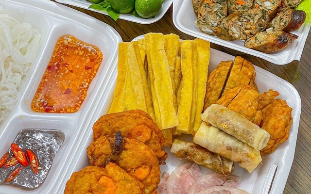 Bún Đậu Bông - Bún Trộn & Trà Sữa - 30 Tháng 4
