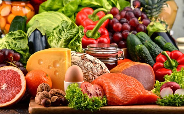 Mini Market - Cô Bắc