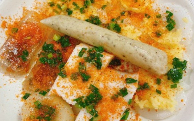 Cô Thuỷ - Bánh Bèo - Điện Biên Phủ