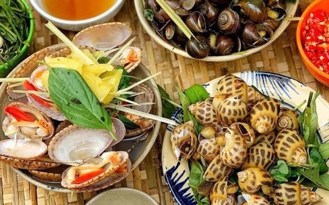 Ốc Cô Tâm - Ốc Mén - Bến Ngự