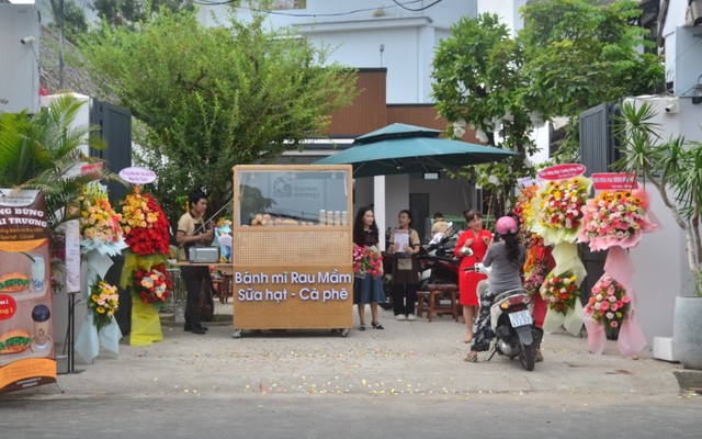 Bánh Mì Rau Mầm - Bánh Mì, Xôi, Sữa Hạt, Cà Phê - Gò Vấp