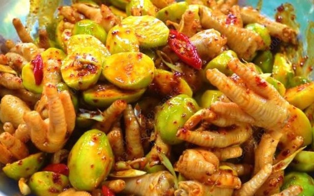 Ăn Vặt Chân Gà Bé Tú - Chân Gà - 77 Thiên Phước