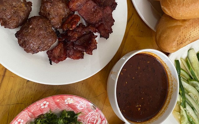 Bà Lợi Béo - Bánh Mỳ & Trà Sữa - Tân Mỹ