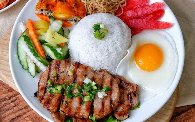 Vui Vẻ Quán - Đồ Ăn - Hoàng Sa