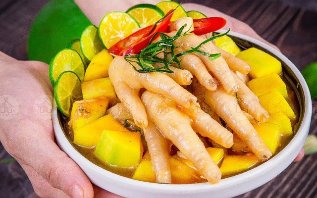 Nhà Ba Con Mèo - Chân Gà Sốt Thái - Bàu Cát 3