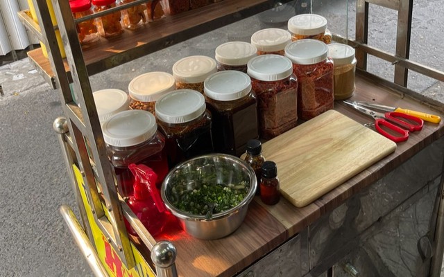 Ở Đây Có Bánh Tráng Đỉnh Của Chóp! - Hà Bá Tường