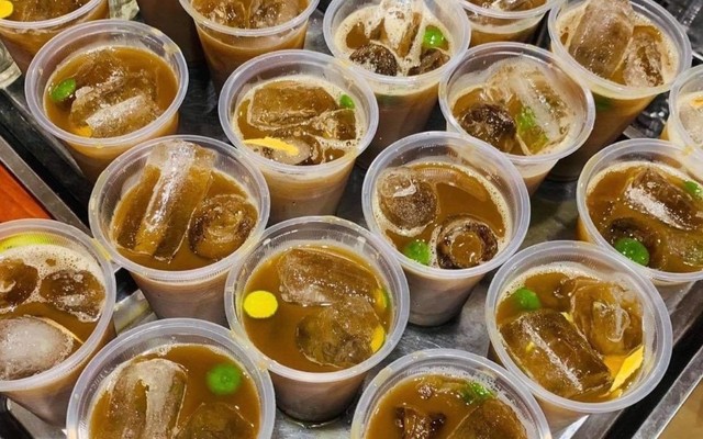 Cô Bé Bán Trà - Trà Cúc Hải Phòng - Nguyễn Kiệm