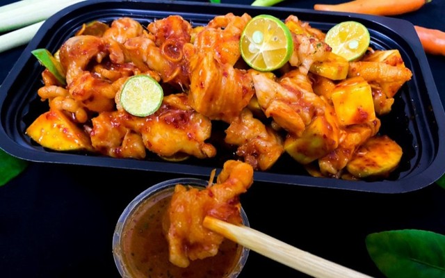 MiniMoon - Chân Gà Rút Xương Rong Sụn Sốt Thái - Nguyễn An Ninh