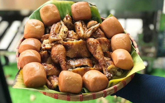 Gà Mlem - Gà Quay, Sườn Quay & Bánh Bao - Đồng Khởi