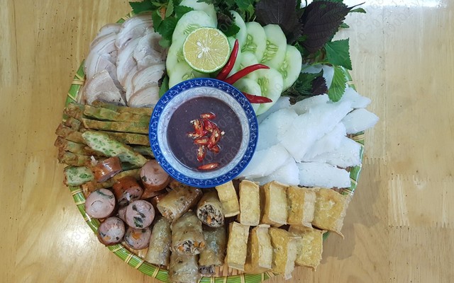 Bếp Bin Bắp - Bún Đậu Mắm Tôm & Bún Giả Cầy - Hoàng Đạo Thành