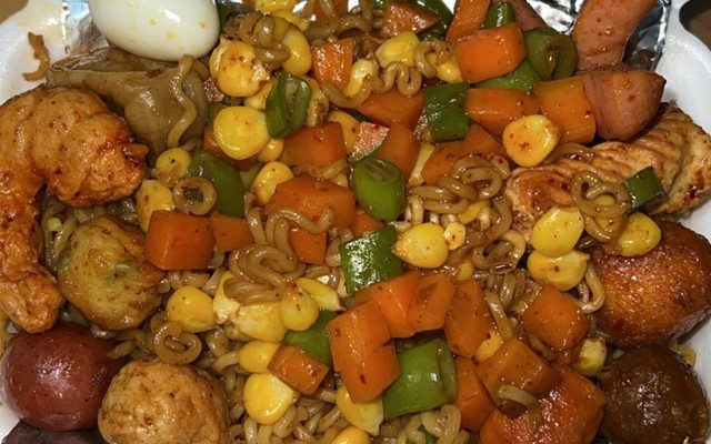 Bếp Nhà Sữa - Mì Trộn Indomie & Đồ Ăn Vặt Online - Khu Ngoại Giao Đoàn