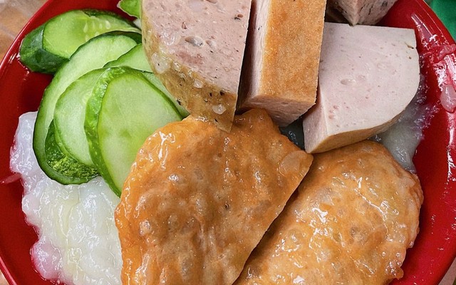 Tính Hoà - Giò Chả & Bánh Giò - 2 Hàng Than