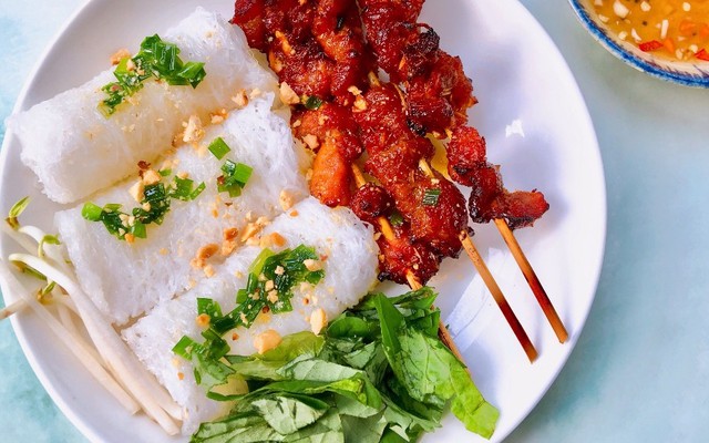 Bún Thịt Nướng & Bánh Hỏi Heo Quay - Huỳnh Tấn Phát