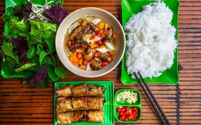 Một Hà Nội Rất Sài Gòn - Bún Chả Hà Nội