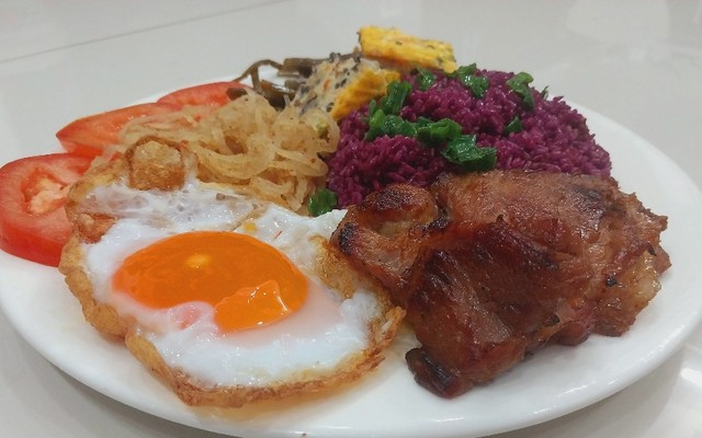 Cơm Tấm 132 - Cơm Tấm Lá Cẩm - Đường 3/2