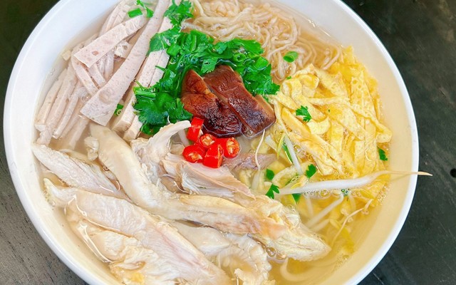 Phở Lâm - Phở Gà Hà Nội, Phở Trộn & Bún Thang - 260 Nguyễn Công Trứ