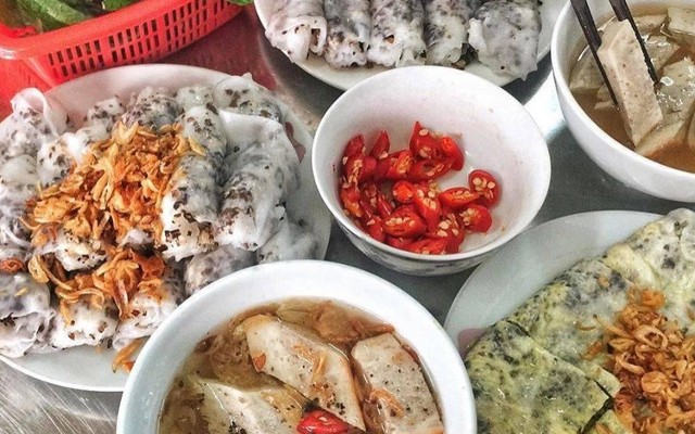 TIỆM BÁNH CUỐN VUI VẺ - Bánh Cuốn, Bún Chả & Gà Tần - 90 Trần Đại Nghĩa