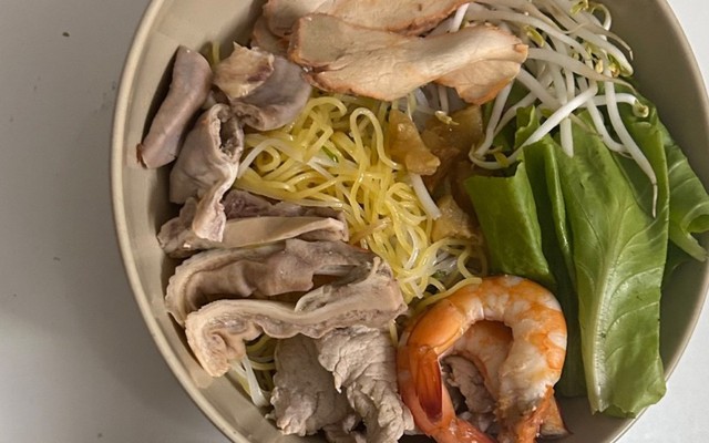 Ông Lã - Hủ Tiếu Thập Cẩm - Kinh Dương Vương