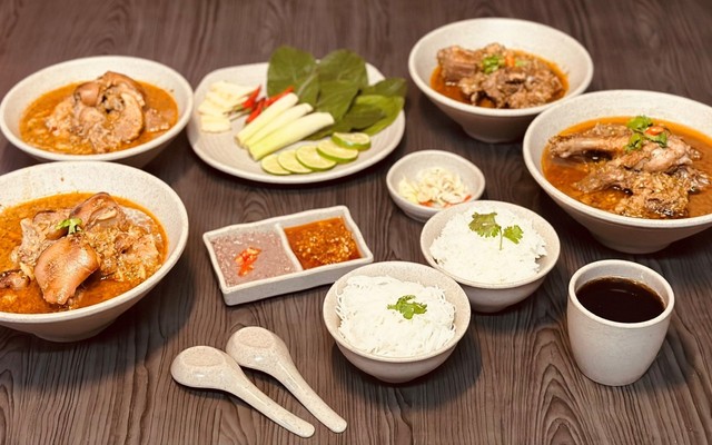 1989 - Heo Vịt Giả Cầy, Gà Nấu Xáo & Bánh Canh Hà Tĩnh