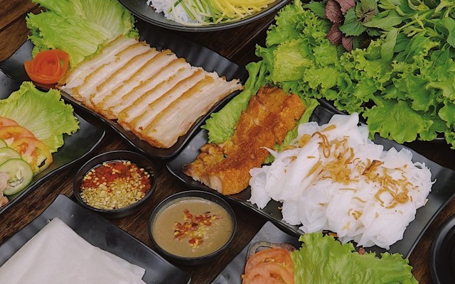 Bánh Ướt Heo Quay 41 - Bà Triệu
