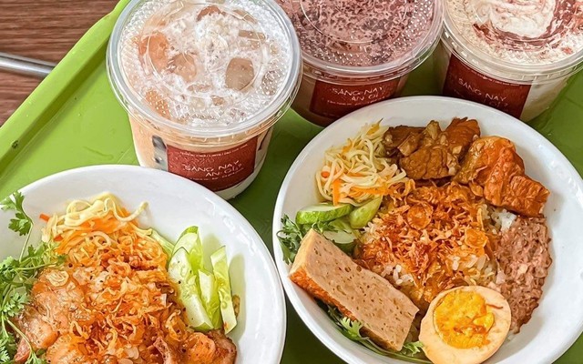 TIỆM BÁNH MÌ, CÀ PHÊ MUỐI & CƠM VĂN PHÒNG - SÁNG NAY ĂN GÌ - NGỌC KHÁNH