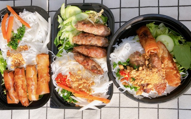 Phá Lấu Cô Huệ - Ung Văn Khiêm