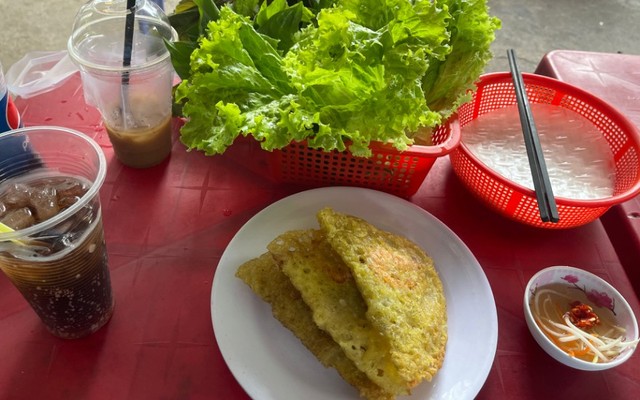 Bánh Xèo Miền Trung - Gỏi Cuốn - 243 Chợ Cây Da Sà