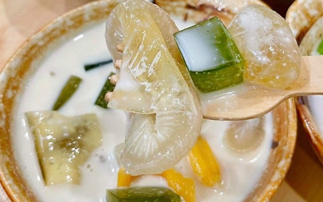 FOOD HÀ NỘI XỊN - Chè Và Đồ Ăn Vặt - Trần Khát Chân