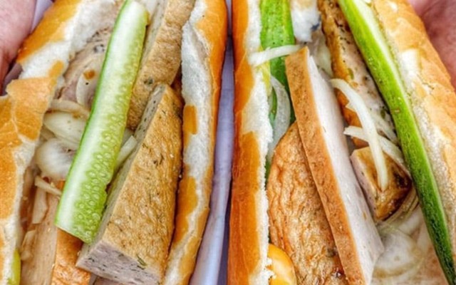 Bánh Mì Chả Nóng Thu Hường - 250 Kim Giang