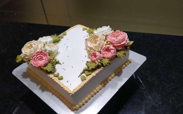 Tiệm Bánh Hương Lâm - Nguyễn Văn Cừ