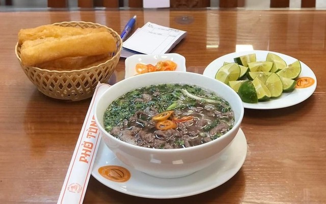 Phở Tùng - Phở Bò, Cơm Gà & Bún Đậu Mẹt - 360 Cổ Nhuế