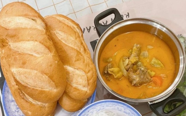 Cô Nhi - Trà Sữa, Cơm & Bánh Mì Cà Ri - 183A10/16N Tôn Thất Thuyết