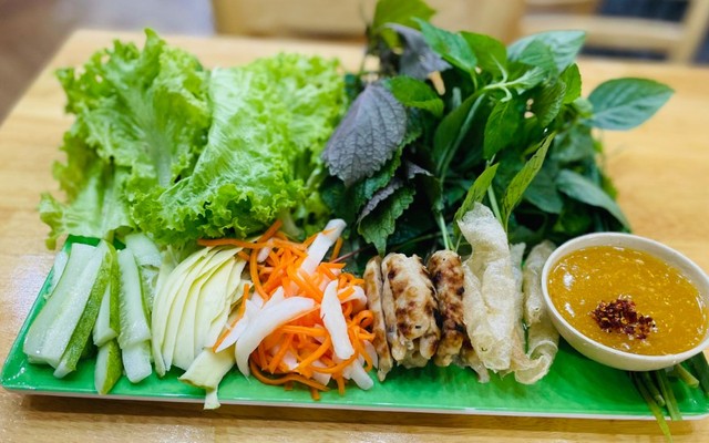 Nem Nướng Trái Nho - Nem Nướng - Thống Nhất