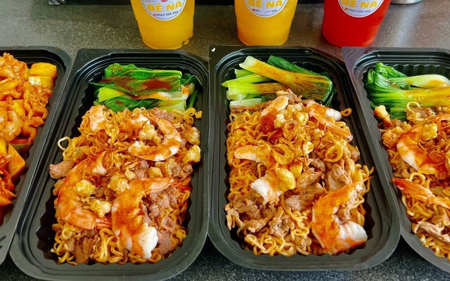 Trà Sữa, Ăn Vặt & Mì Trộn Bé Na - Đường N1