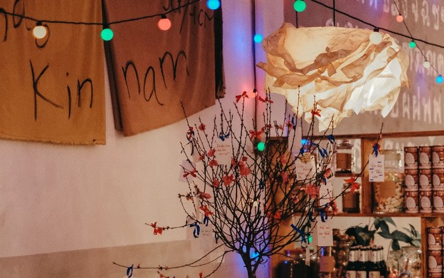 Ăn Cơm Uống Nước - Món Thái - Pasteur