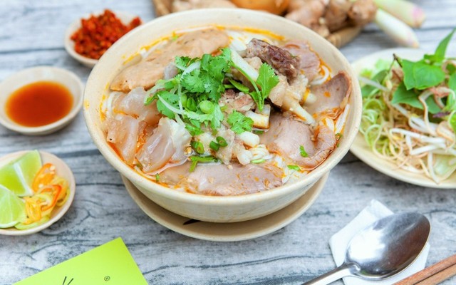 Bún Sụn Bò NGONNN - Nguyễn Văn Tăng