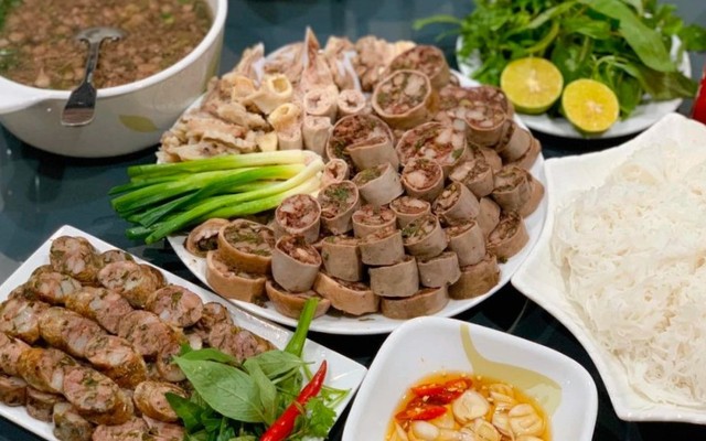 Cháo Lòng Nam Định - Phở Bò Gà, Cháo & Món Nhậu - 443 Tân Hoà Đông